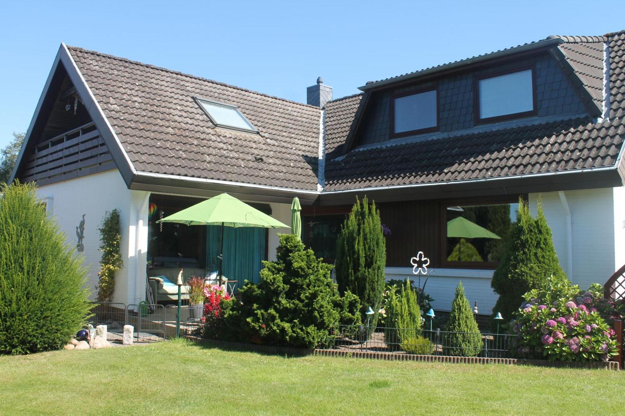 Thiessen - Ferienwohnung Mit Sonnigem Balkon Silberstedt Kültér fotó